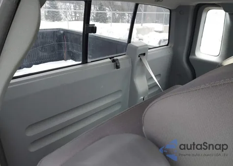 2005 Ford F-150 Stx/Xl/Xlt from USA, damaged, VIN 1FTRF14W95NA98837